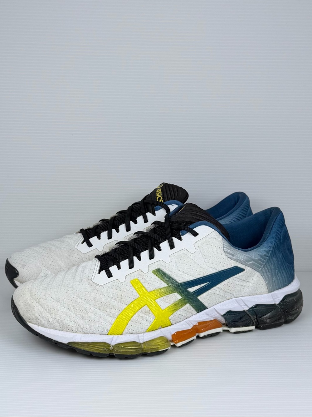 ASICS Gel Quantum 360 5 White Sour Yuzu Men’s Size 10 Running Shoes
